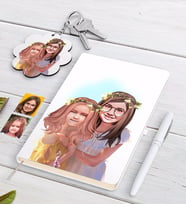 BK Gift Kişiye Özel Kız Kardeşler Karikatürlü Beyaz Defter Kalem ve Anahtarlık Hediye Seti-2 (Model 1)