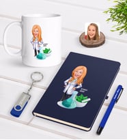 BK Gift Kişiye Özel Kadın Eczacı Karikatürlü Lacivert Defter Kalem Kupa 32gb USB Bellek Hediye Seti-1 (Model 1)