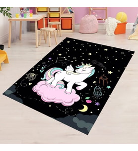 Bulut Üstünde Unicorn Desenli Dijital Baskılı Kaymaz Taban Çocuk Odası Halısı (Siyah-Pembe)
