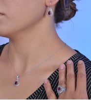 Yakut Taşlı Oksitli Telkari Bayan Gümüş Üçlü Set