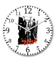 The  Clash Duvar Saati Bombeli Gercek Cam