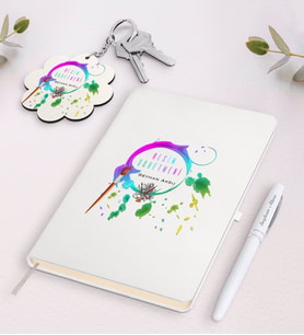 BK Gift Kişiye Özel Resim Öğretmeni Beyaz Defter Kalem ve Anahtarlık Hediye Seti-4 (Model 1)