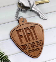 BK Gift Kişiye Özel İsimli Plakalı FIAT Ahşap Anahtarlık-2 (Beyaz)