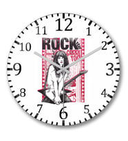 Grrrl Riot Rock Duvar Saati Bombeli Gercek Cam