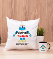Mekatronik Mühendisi Kare Yastık ve Siyah Kupa Bardak