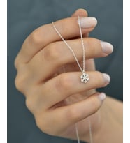 Papatya Silver 925 Ayar Zirkon Taşlı Gümüş Kar Tanesi Kolye (Gümüş)