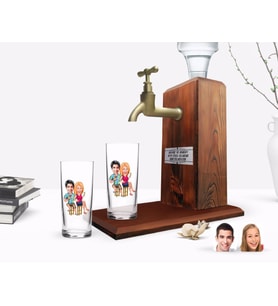 BK Gift Kişiye Özel Renkli Baskılı Sevgililer Karikatürlü İkili Rakı Bardağı ve Ahşap Rakı Standı Hediye Seti-51 (Model 1)