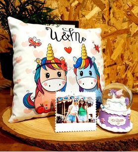 Fotoğraflı Unicorn Işıklı Kar Küresi & Unicorn Puf Yastık Arkadaşa Hediye