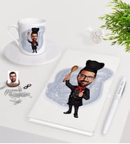BK Gift Kişiye Özel Erkek Chef Karikatürlü Beyaz Defter Kalem Türk Kahvesi Fincanı Seti-1 (Model 1)
