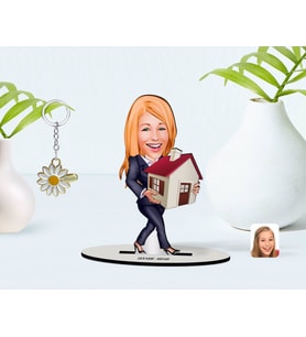 BK Gift Kişiye Özel Kadın Emlakçı Karikatürlü 3D Ahşap Biblo ve İsimli Gold Papatya Anahtarlık-1 (Model 1)
