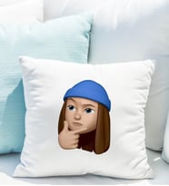 Emoji Kız Stiker Yastığı