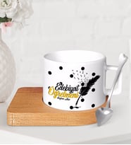 BK Gift Kişiye Özel Edebiyat Öğretmeni Ahşap Altlıklı Seramik Fincan-3 (Beyaz)