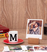 Baş Harfli Kırmızı Türk Kahvesi Fincanı ve Ahşap Standlı Polaroid Set
