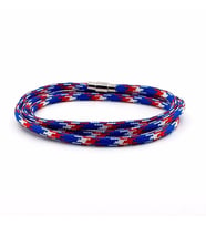 PARACORD ÜÇ SIRA DOLAMA MAVİ KIRMIZI BEYAZ ERKEK BİLEKLİK BT411