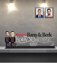 Kişiye Özel  Seksenler Siyah Önlük Karikatürlü Kolay Yetişmiyor Ahşap Biblo Erkek Arkadaş-1