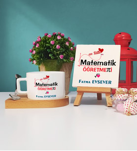 Mesajlı Matematik Öğretmeni Ahşap Altlıklı Fincan ve Dekoratif Taş Baskı Hediye Seti