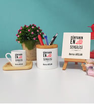 Sevgili Tasarımlı Kişiye Özel Sevgililer Günü Hediyesi Ahşap Altlıklı Türk Kahvesi Fincanı Kalemlik Dekoratif Taş Baskı Hediye Seti
