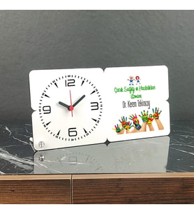 Çocuk Sağlığı ve Hastalıkları Uzmanı Ahşap Masa Saati