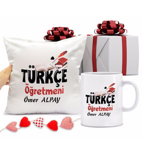 Türkçe Öğretmeni Kupa Bardağı ve Yastığı Hediye Seti (Model 1)
