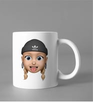 Emoji Kız Stiker Kupası