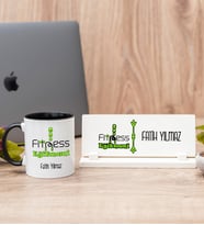 Fitness Eğitmeni Siyah Kupa Bardak Ve Masa İsimliği Hediye Seti