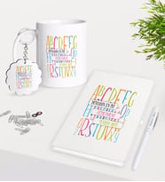 BK Gift Kişiye Özel Dünyanın En İyi Öğretmeni Kupa Anahtarlık Beyaz Defter Kalem Hediye Seti-6 (Model 1)