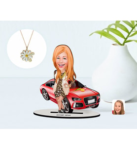 BK Gift Kişiye Özel Kadın Patron Karikatürlü 3D Ahşap Biblo ve İsimli Tarihli Papatya Kolye Seti-2 (Model 1)