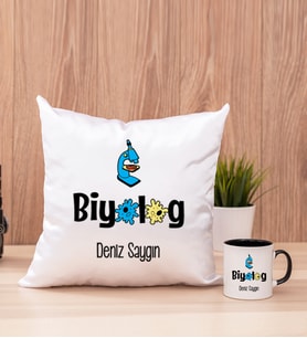 Biyolog Kare Yastık ve Siyah Kupa Bardak