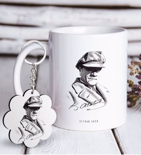 BK Gift Kişiye Özel Atatürk Temalı Beyaz Kupa ve Anahtarlık Hediye Seti-17 (Model 1)