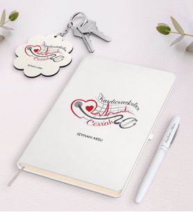 BK Gift Kişiye Özel Kardiovaskuler Cerrah Beyaz Defter Kalem ve Anahtarlık Hediye Seti (Model 1)