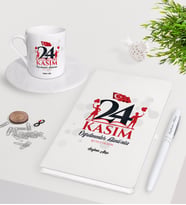 BK Gift Kişiye Özel Öğretmenler Gününüz Kutlu Olsun Beyaz Defter Kalem Türk Kahvesi Fincanı Seti-2 (Model 1)