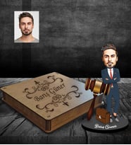 Kişiye Özel Avukat Karikatürlü Ahşap Biblo Kutulu Bay-4