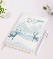 BK Gift Kişiye Özel İsimli Yılbaşı Mutlu Yıllar Beyaz Defter ve Kalem Hediye Seti-20 (Model 1)