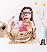BK Gift Kişiye Özel Yılın En Güzel Kadını Karikatürlü 3D Ahşap Biblo Plaket - 3