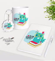 BK Gift Kişiye Özel En İyi Öğretmen Kupa Anahtarlık Beyaz Defter Kalem Hediye Seti-9 (Model 1)