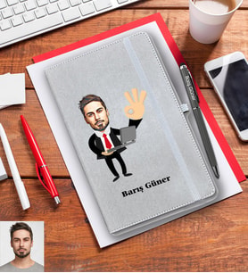 Kişiye Özel İş Adamı Karikatürlü Gri Defter Kalem Hediye Seti Bay-4