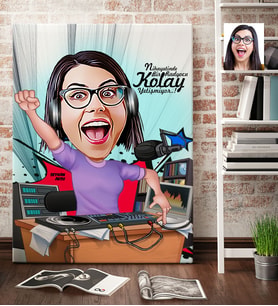 BK Gift Kişiye Özel Bayan Radyocu Karikatür Kanvas Tablo 70x100cm 1