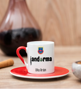 Jandarma Kırmızı Türk Kahvesi Fincanı