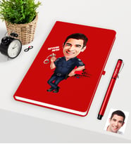 BK Gift Kişiye Özel Bay Polis Karikatürlü Kırmızı Defter Kalem Seti - 2