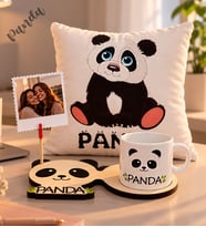 Kişiye Özel Fotoğraflı Panda 3D Figürlü Kupa Ve Panda Yastık Arkadaşa Hediye