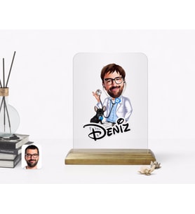 BK Gift Kişiye Özel Erkek Veteriner Hekim Karikatürlü Ahşap Standlı Çerçeve (Beyaz)
