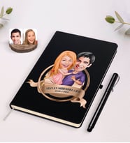 BK Gift Kişiye Özel Yılın En Mükemmel Çifti Karikatürlü Siyah Defter ve Kalem Hediye Seti-3