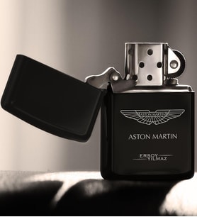 BK Gift Kişiye Özel Aston Martin Benzinli Siyah Metal Çakmak