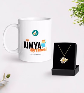 BK Gift Kişiye Özel Kimya Öğretmeni Beyaz Kupa ve Papatya Kolye Hediye Seti-1 (Model 1)