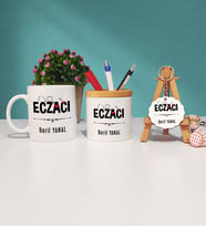 Eczacı Tasarımlı Kişiye Özel Hediye Eczacı Kupa Bardak Kalemlik ve Anahtarlık Seti