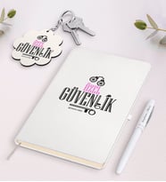 BK Gift Kişiye Özel Özel Güvenlik Beyaz Defter Kalem ve Anahtarlık Hediye Seti-2 (Model 1)