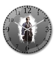 A Tribute to Leon Kennedy Onesie Duvar Saati Bombeli Gercek Cam