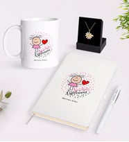 BK Gift Kişiye Özel Anaokulu Öğretmeni Beyaz Kupa Defter Kalem ve İsimli Papatya Kolye Hediye Seti-5 (Model 1)