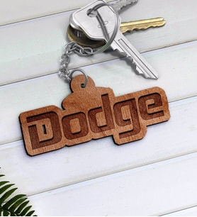 Dodge Logolu Ahşap Anahtarlık-1 (Beyaz)