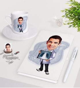 BK Gift Kişiye Özel Erkek Radyolojist Karikatürlü Beyaz Defter Kalem Türk Kahvesi Fincanı Seti-1 (Model 1)